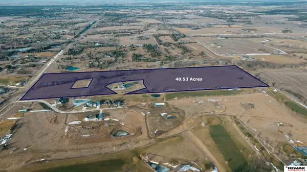 5000 S 98th Street, Lincoln, NE 68526