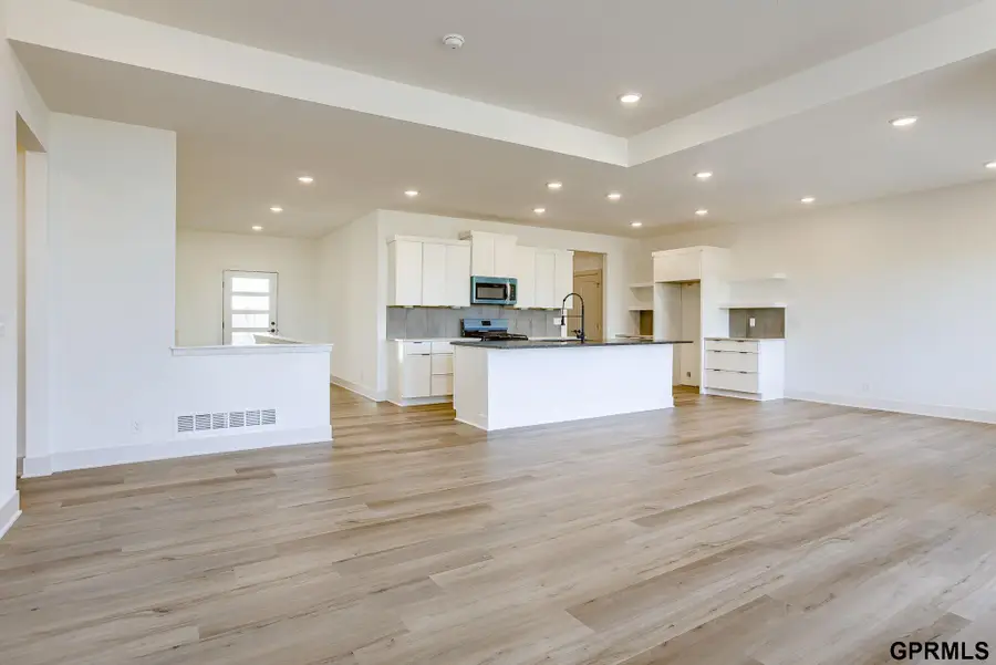 20120 U Street, Omaha, NE 68135 - Image #3