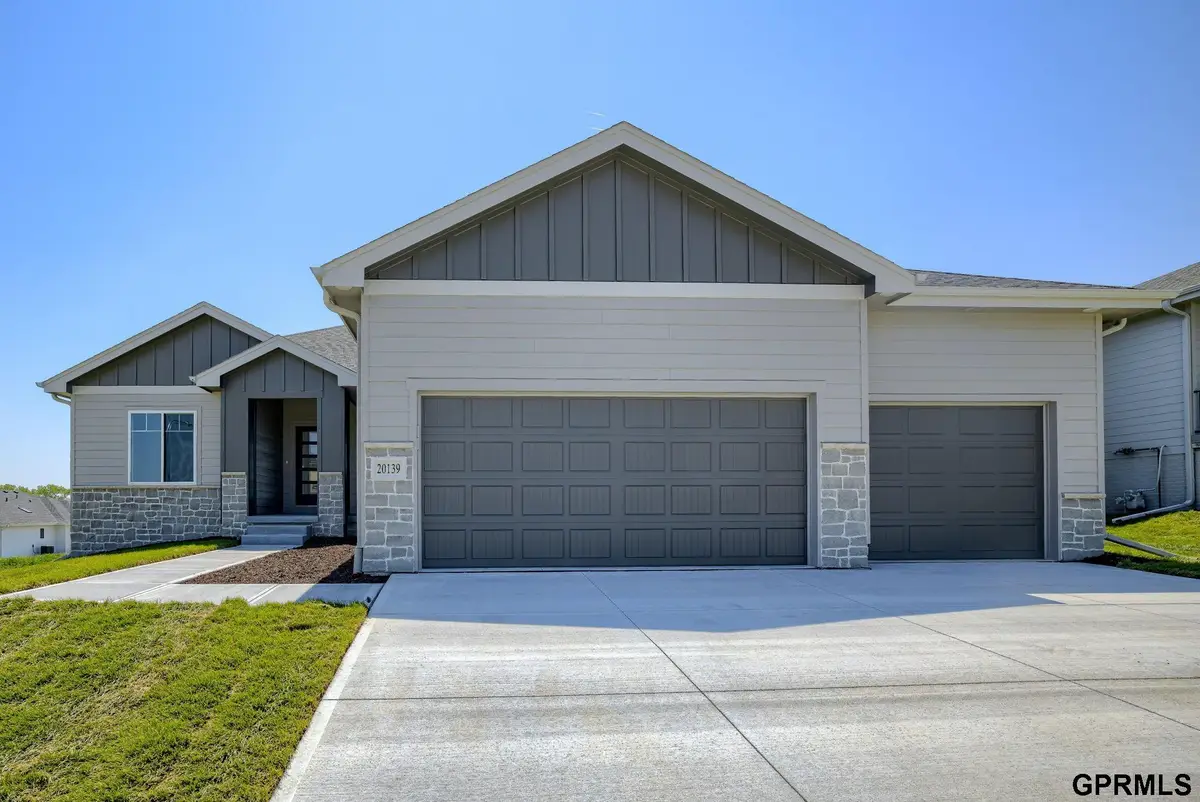 20139 S Street, Omaha, NE 68135 - Image #1