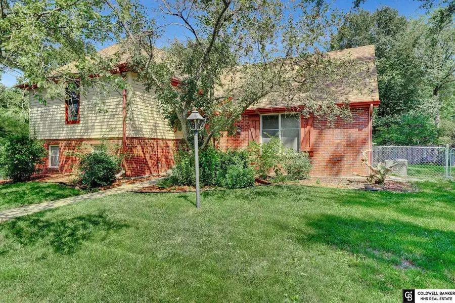 1600 Regency Drive, Lincoln, NE 68506 - Image #2