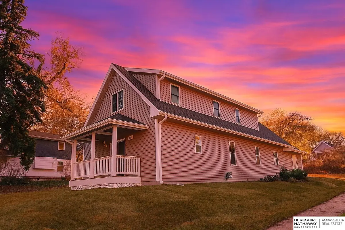4624 N 37th Street, Omaha, NE 68111 - Image #1