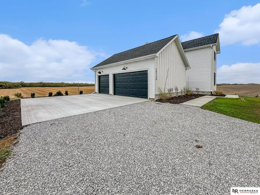 19720 Long View Lane, Hickman, NE 68372 - Image #2