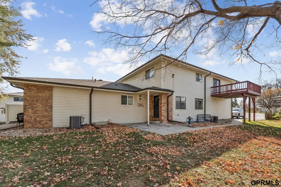 823 N 123 Court, Omaha, NE 68154 - Image #2