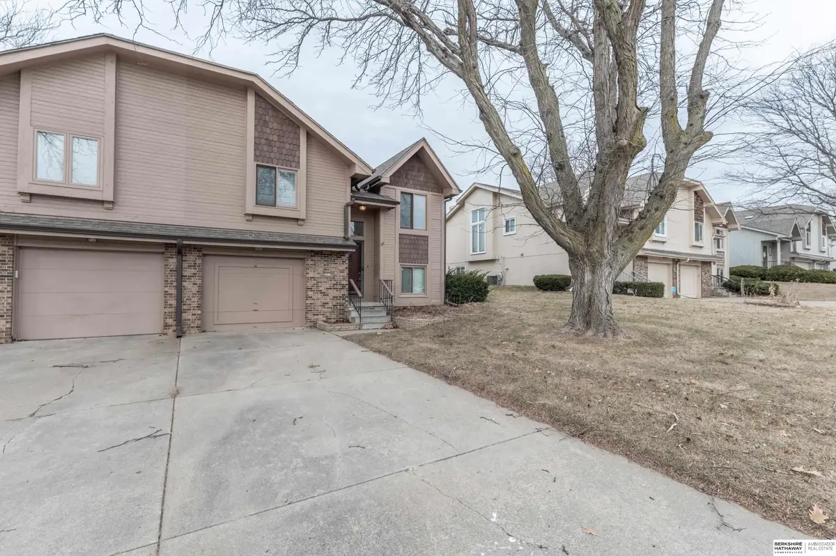 3374 S 133rd Street, Omaha, NE 68144 - Image #1