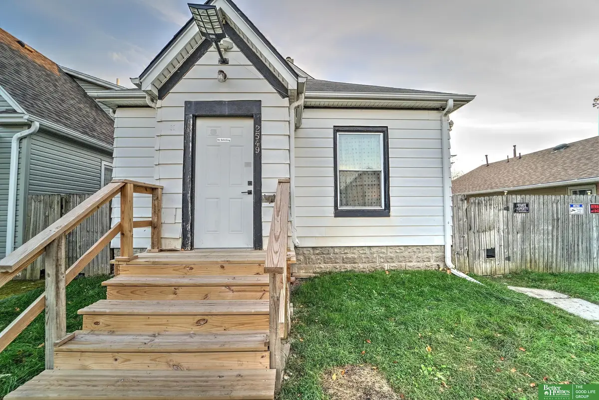 2549 Ave B Avenue, Council Bluffs, IA 51501 - Image #1