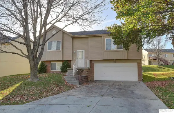 4818 S 190th Circle, Omaha, NE 68135