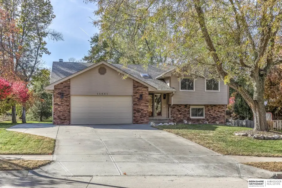15041 Patterson Circle, Omaha, NE 68137 - Image #2