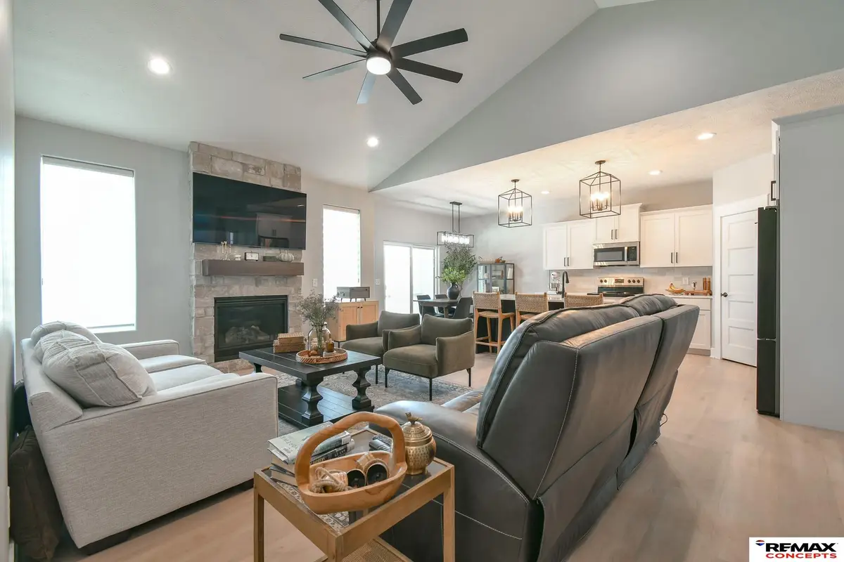 8915 S 75th Street, Lincoln, NE 68516 - Image #1