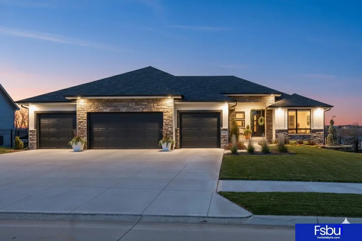 19022 Acorn Drive, Gretna, NE 68028 - Image #1