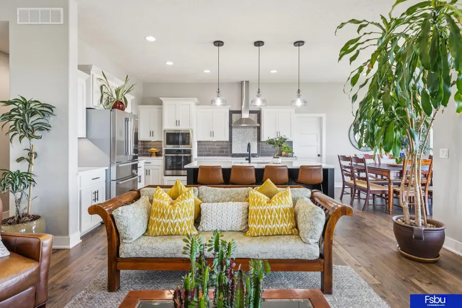 19022 Acorn Drive, Gretna, NE 68028 - Image #3