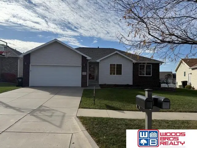 8219 S 17th Street, Lincoln, NE 68512 - Image #1