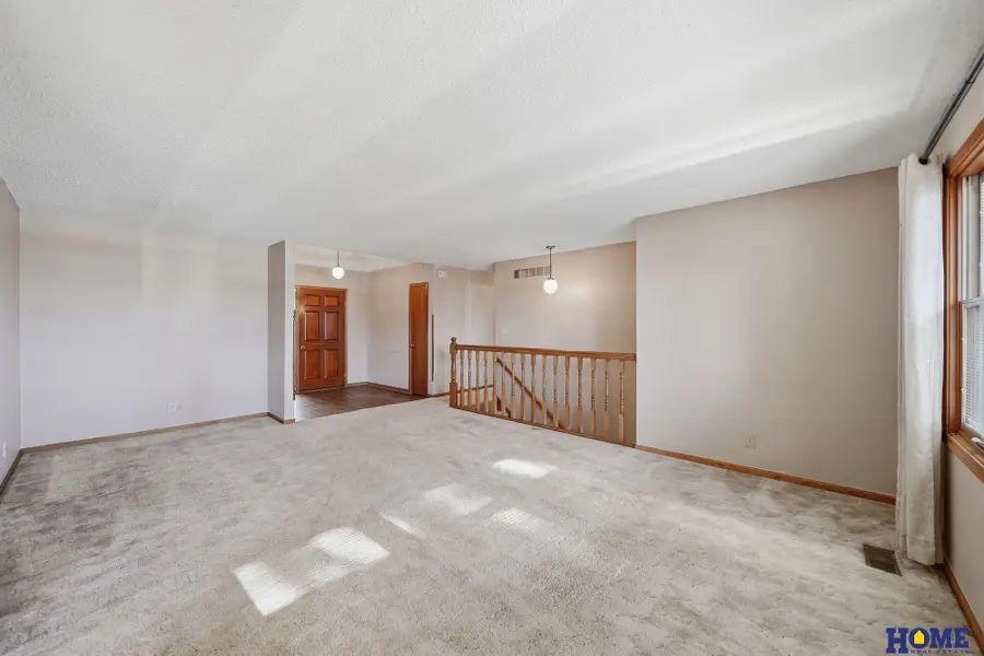 3709 Briarwood Avenue, Lincoln, NE 68516 - Image #3