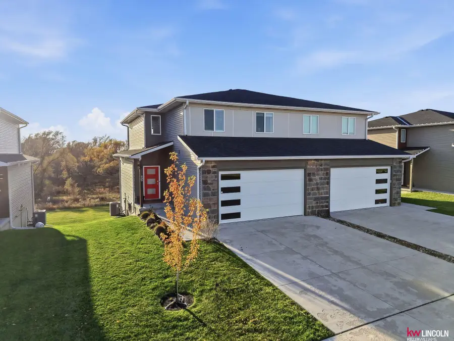 939 Titan Drive, Hickman, NE 68372 - Image #2