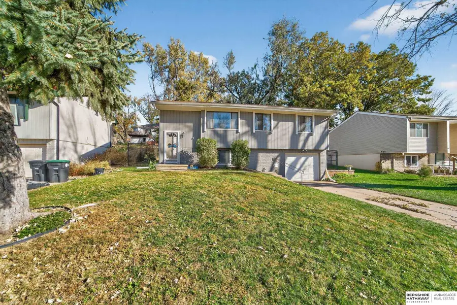 6635 S 151st Street, Omaha, NE 68137 - Image #2