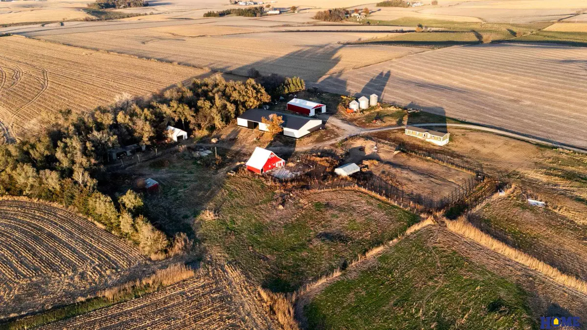 27504 County Rd 14, Hooper, NE 68031 - Image #1