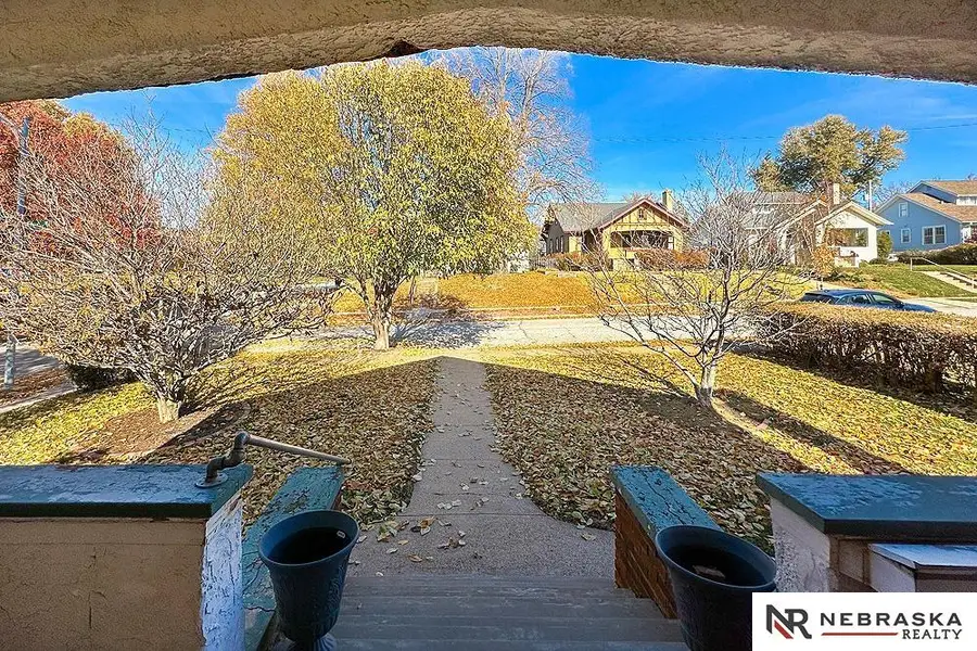 5725 Mayberry Street, Omaha, NE 68106 - Image #3