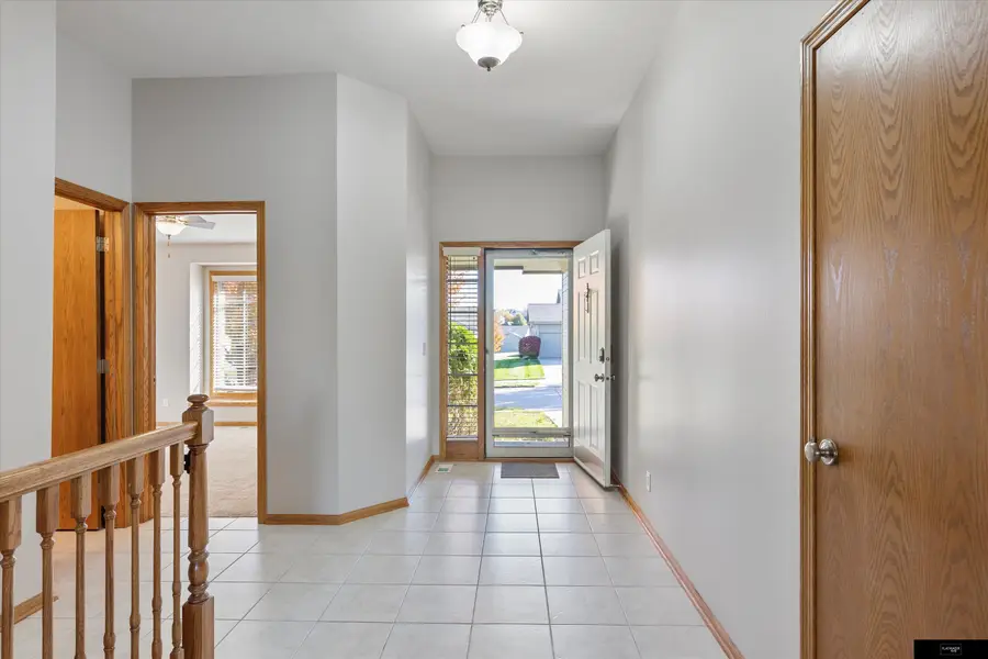 5722 N 167th Circle, Omaha, NE 68116 - Image #3