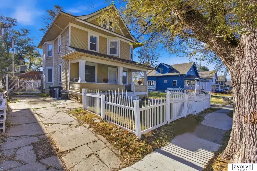 2561 Pinkney Street, Omaha, NE 68111-0000 - Image #3