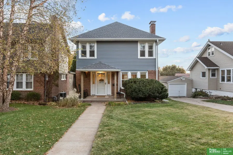 4405 Woolworth Avenue, Omaha, NE 68105 - Image #2