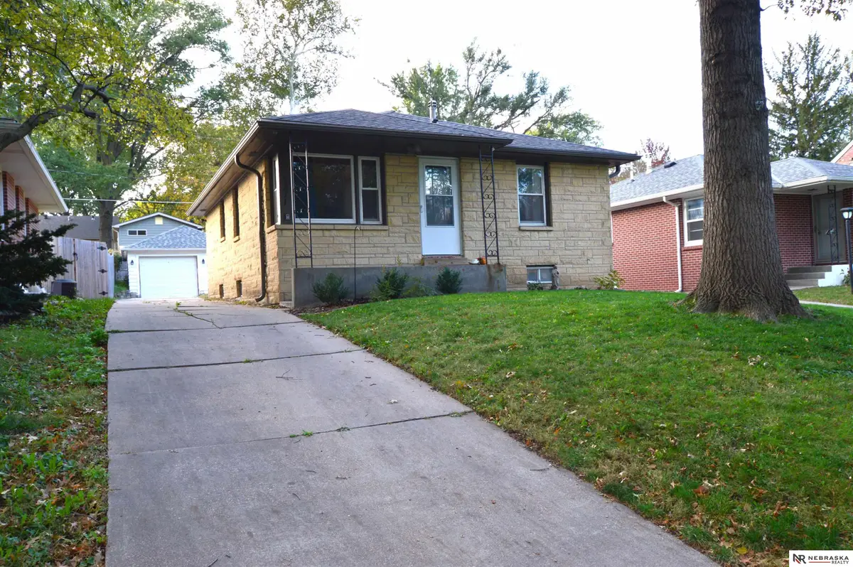 2211 S 36th Street, Lincoln, NE 68506 - Image #1