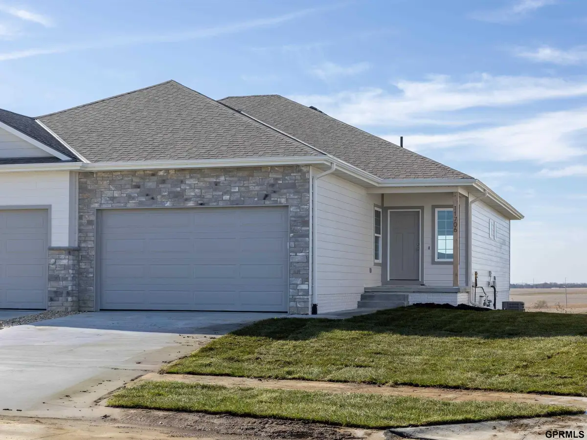 11706 S 125 Street, Papillion, NE 68046 - Image #1
