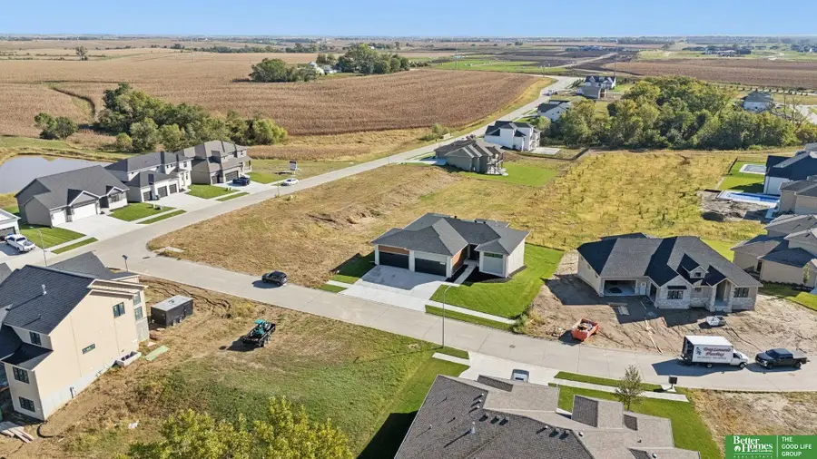 20658 Laurel Avenue, Elkhorn, NE 68022 - Image #3