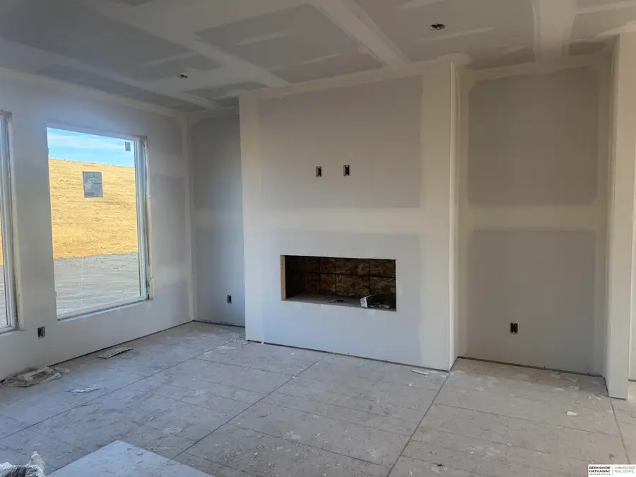 18552 Sycamore Drive, Gretna, NE 68028 - Image #2