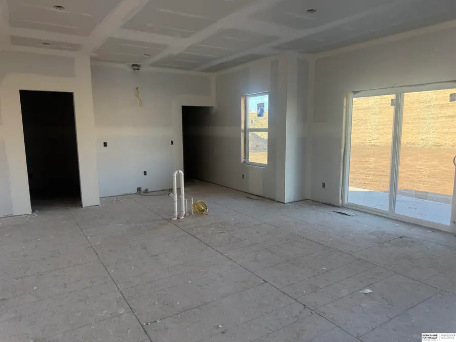 18552 Sycamore Drive, Gretna, NE 68028 - Image #3