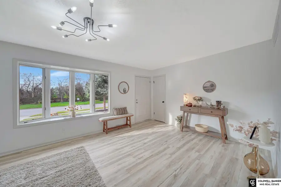 122 W Saunders Avenue, Lincoln, NE 68521 - Image #3