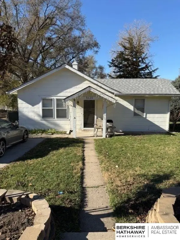 5620 S 50 Avenue, Omaha, NE 68117