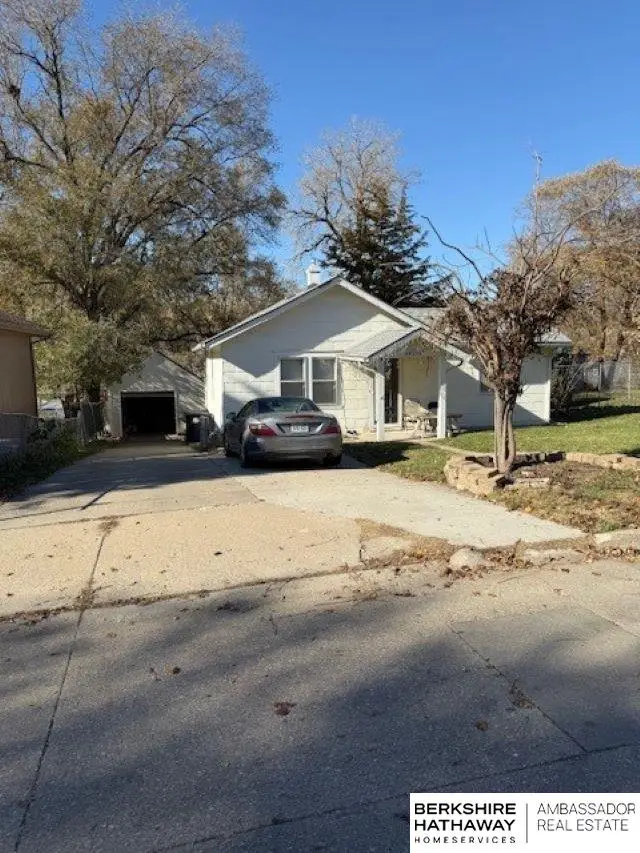 5620 S 50 Avenue, Omaha, NE 68117 - Image #2