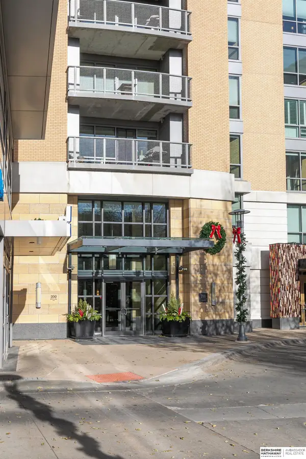 200 S 31st Avenue #4209, Omaha, NE 68131