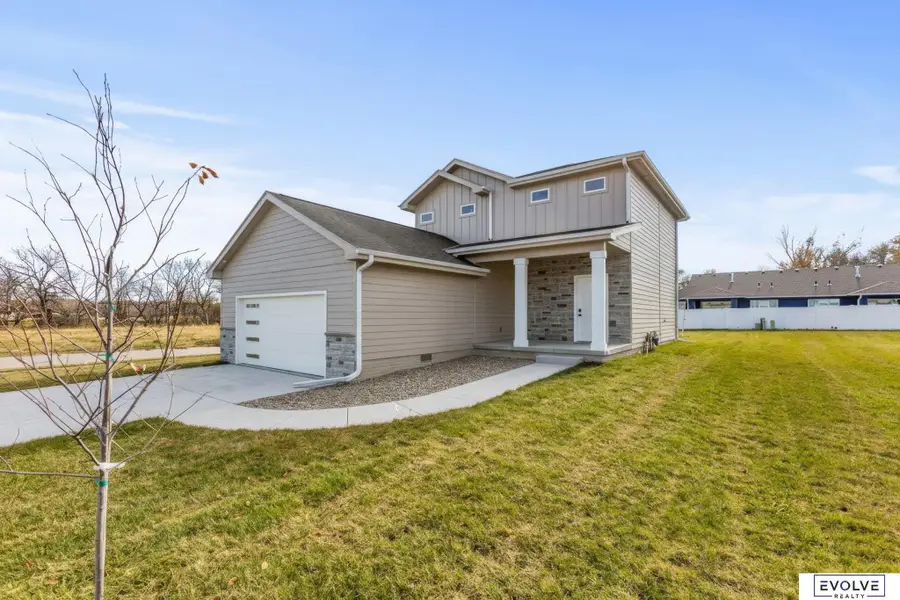 923 Arlene Circle, Papillion, NE 68046 - Image #3