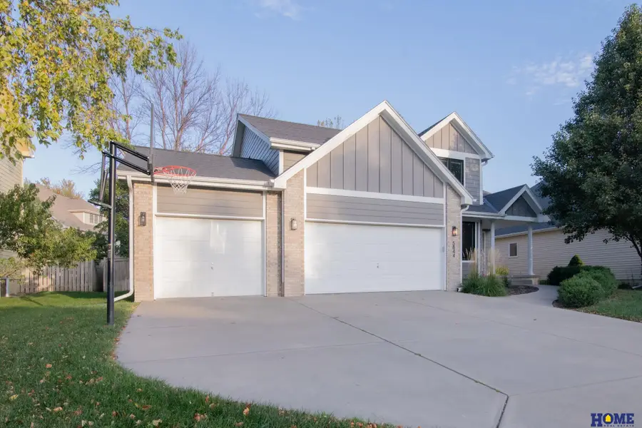 5844 S 91st Street, Lincoln, NE 68526 - Image #2