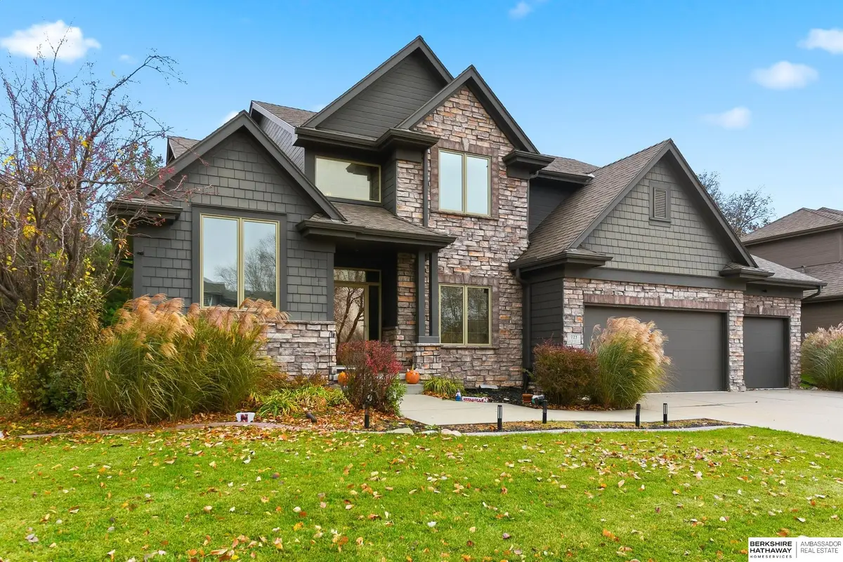 723 S 195th Street, Omaha, NE 68022 - Image #1