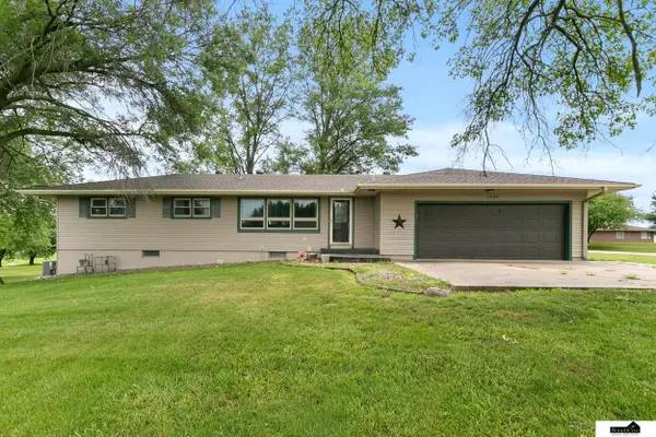 1200 Parker Drive, Syracuse, NE 68446