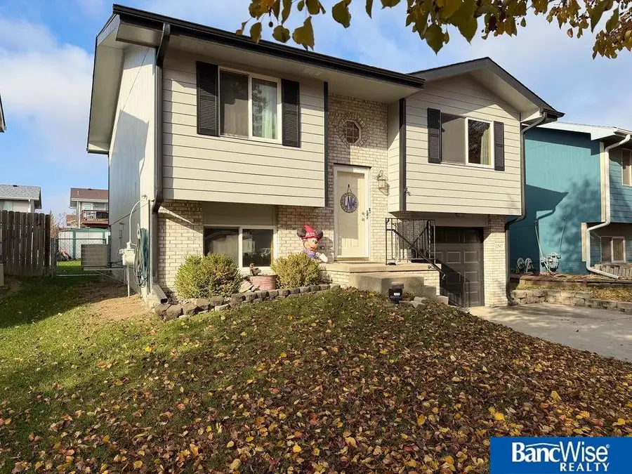 1947 NW 54th Street, Lincoln, NE 68528 - Image #2