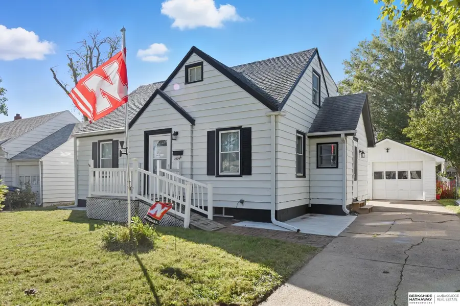 2604 Jackson Street, Bellevue, NE 68005 - Image #3