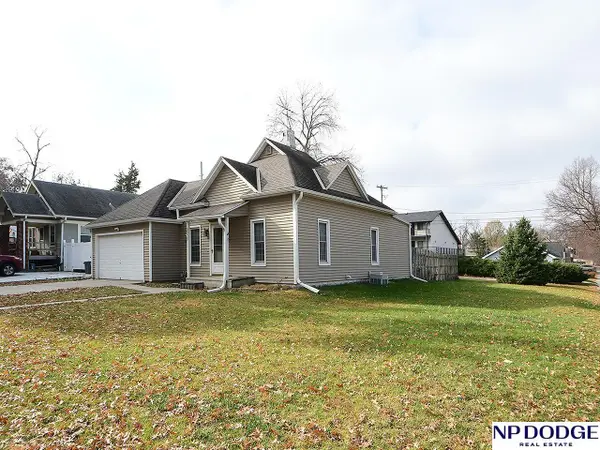 2337 N 67th Street, Lincoln, NE 68507