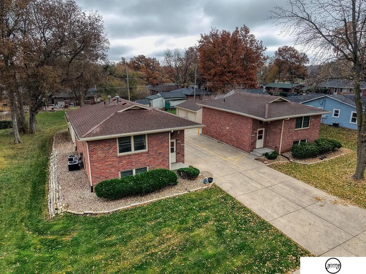 2922 N Cotner Boulevard, Lincoln, NE 68507 - Image #1