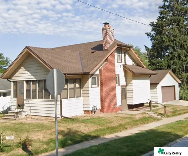 4352 Mason Street, Omaha, NE 68105-1730