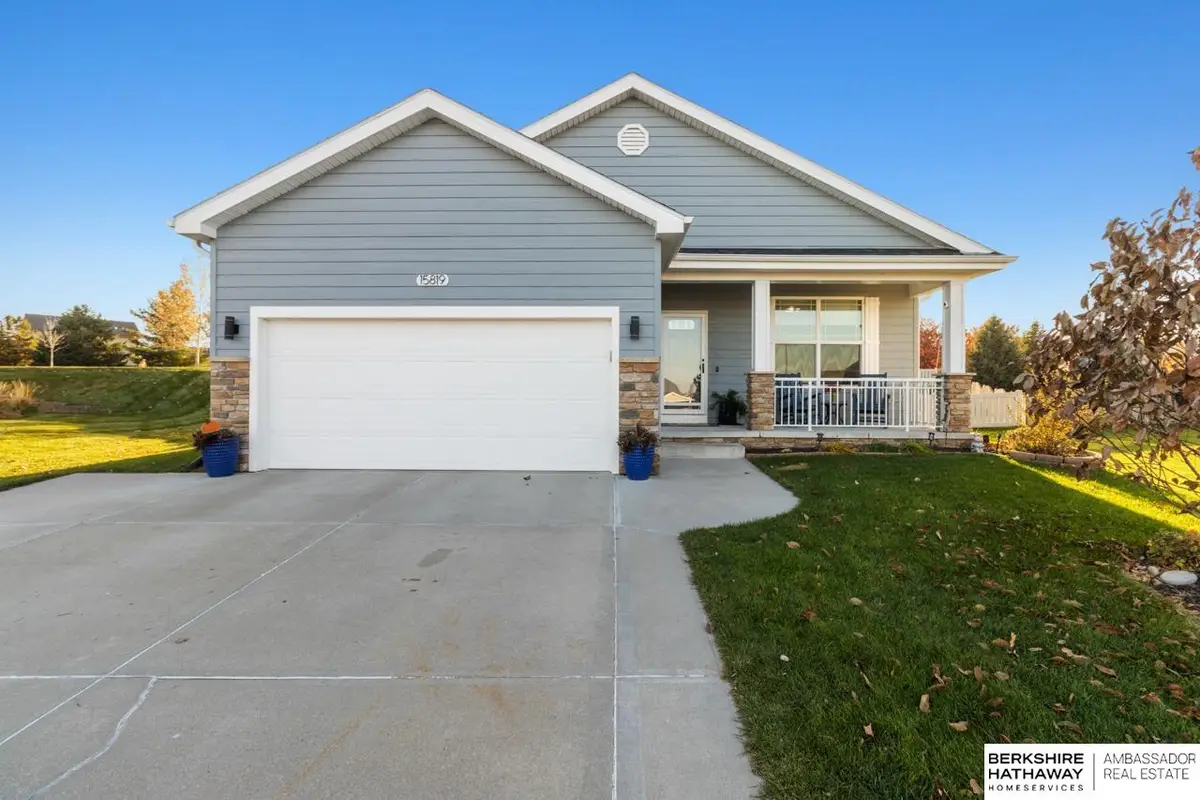 15819 Jardine Circle, Bennington, NE 68007 - Image #1