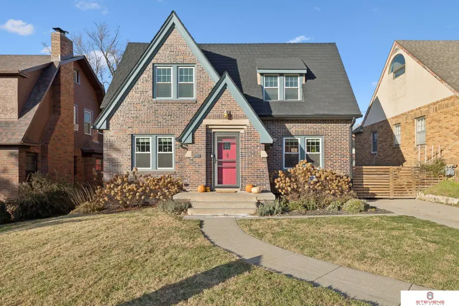 4542 Hickory Street, Omaha, NE 68106 - Image #2