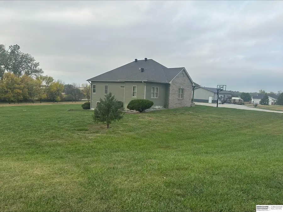 17001 Leisure Court, Hickman, NE 68372 - Image #3