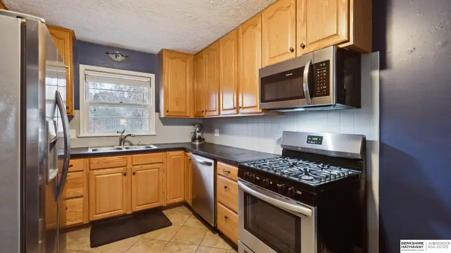 5438 Charles Street, Omaha, NE 68132 - Image #2