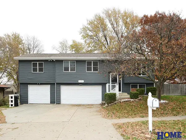 5200 Tipperary Trail, Lincoln, NE 68512