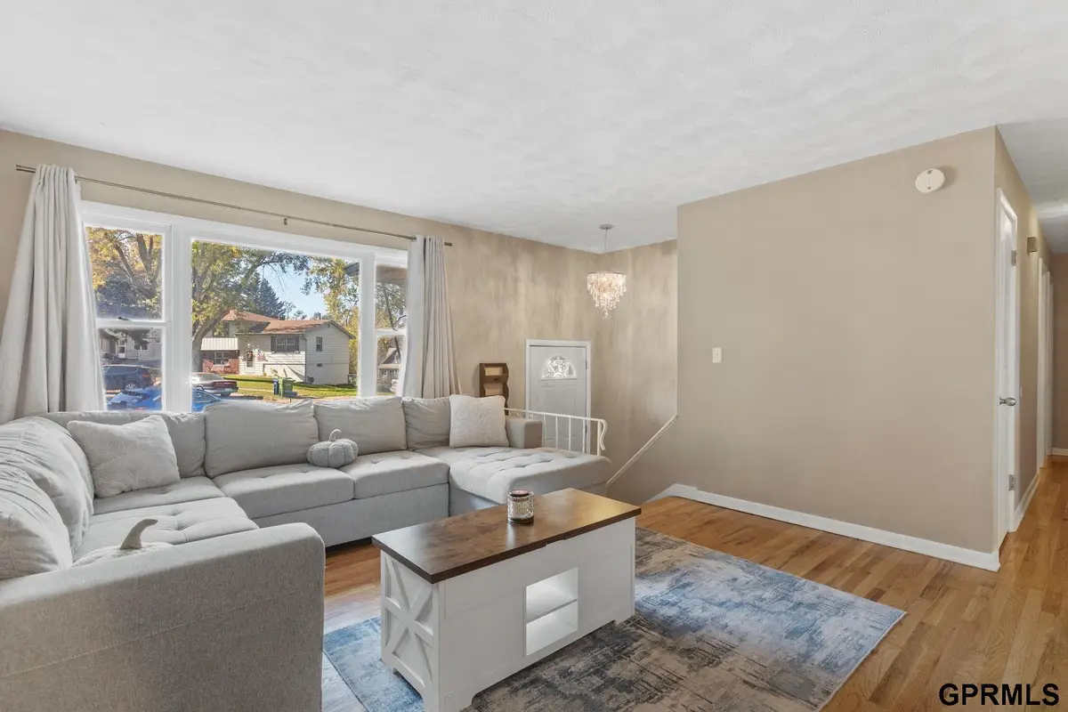 7813 Arends Circle, Bellevue, NE 68147 - Image #1