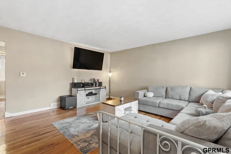 7813 Arends Circle, Bellevue, NE 68147 - Image #2