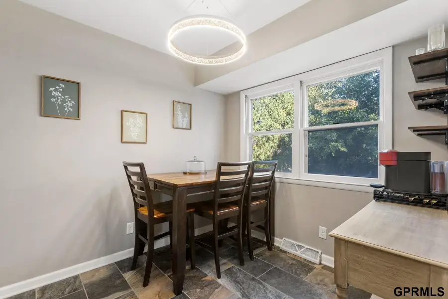 7813 Arends Circle, Bellevue, NE 68147 - Image #3