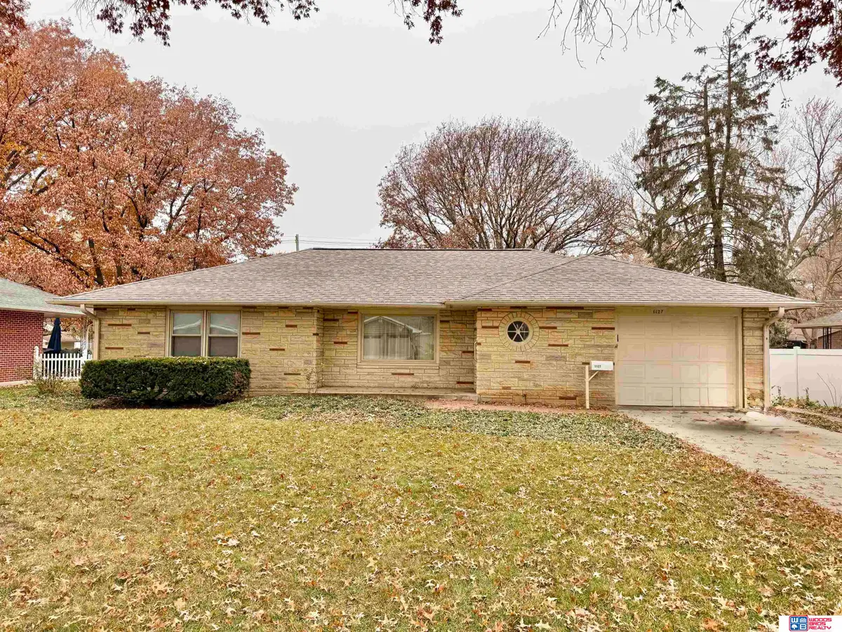 1127 N 5th Street, Seward, NE 68434 - Image #1